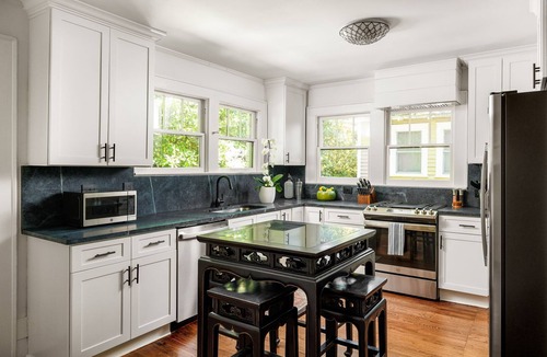 East Atlanta House | Urban Hideaway by Atlanta Luxury Rentals