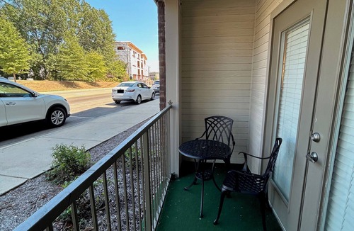 Starkville Condo | Walk to Campus, Cotton District, and Downtown!