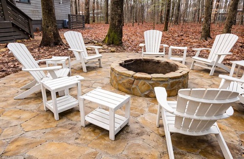 Monteagle House | Walk to Deer Lick Falls | 12 Minutes to The Caverns | 18 Minutes to Coalmont OHV