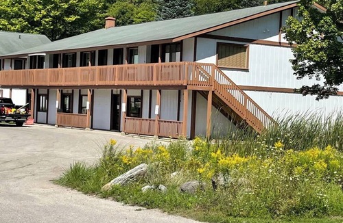 Mancelona Condo | Walk to Golf Summer Escape Pond Views