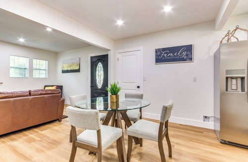 Southeast Pensacola House | Walk to Parks & Dining: Pensacola Family Home!
