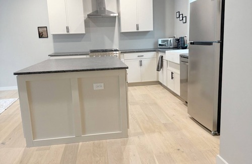 Easley House | Walk to Silos 2BR 2.5BA Townhome + Chef Kitchen Greenville Clemson Area