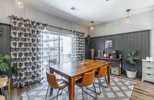 Chattanooga House | Walkable Downtown Getaway! 4BR + Rooftop + Garage