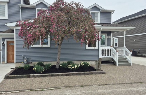 Anchorville House | Water front house 2min to lake guest suite