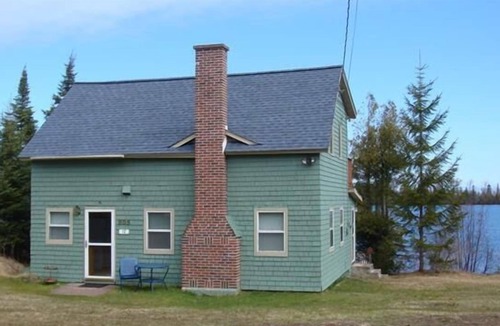 Copper Harbor Cabin | Waterfront 2 Br Cottage In Copper Harbor With Private Dock