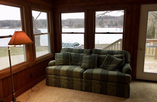Shelby Cottage | Waterfront Cottage on beautiful Steinsee
