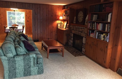 Shelby Cottage | Waterfront Cottage on beautiful Steinsee