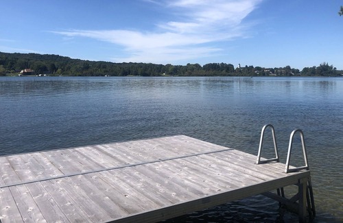 Lake Leelanau Cottage | Waterfront home on S Lake Leelanau. Terrific lake views Pet friendly.
