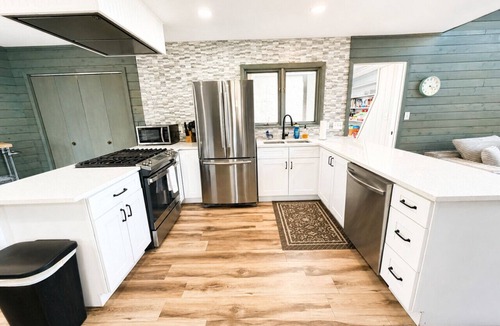 Paw Paw Lake House | Welcome to our 5 bedroom UPSCALE vacation home next to beautiful Paw Paw Lake