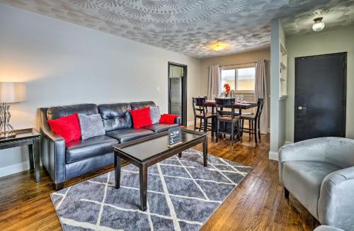 Westland House | Westland Home w/Yard ~ 20 Mi to Downtown Detroit!