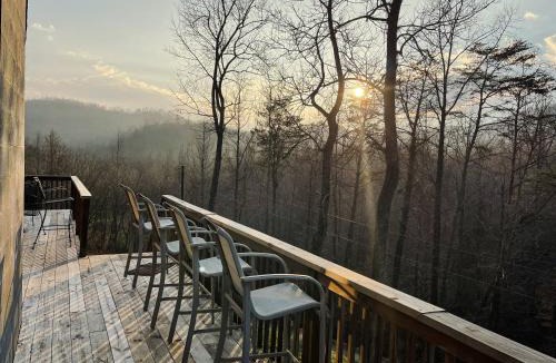 Ashley Oaks House | Windrock Retreat