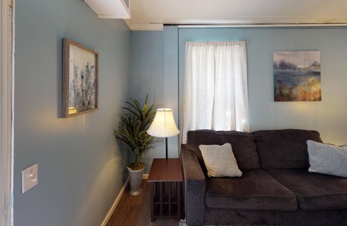 Woodstock House | Woodstock 5BR Retreat with 2 Private Living Areas