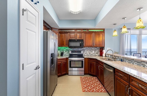 Navarre Beach Condo | "Your Happy Place" Oceanfront white sand beach views at luxury condo in Navarre