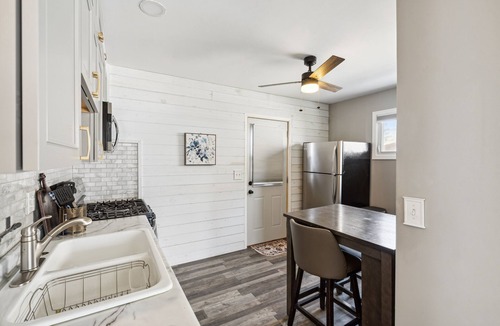 Taylor House | Your Metro Detroit Home Base!