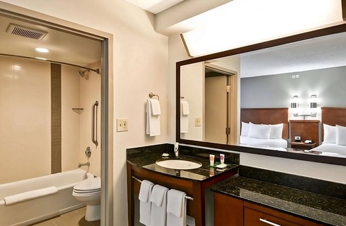 Gwinnett Place Hotel | Your Relaxing Getaway Awaits! 2 Units with Onsite Pool near McDaniel Farm Park