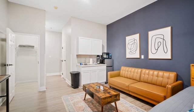 1 Bedroom Apartment at Oak + Fountain - #5