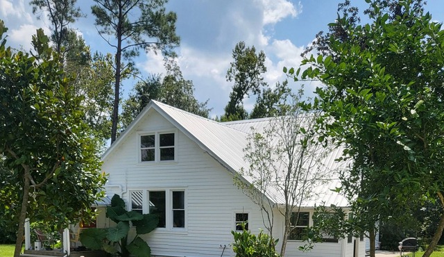 14 miles to Gulf Shores Alabama, 3 mile to OWA Amusement Park, Pet Friendly