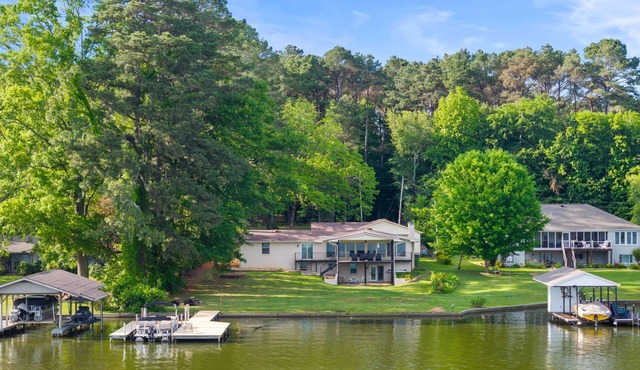 2 Homes with Private Dock/Slip Kayak+Patio+Pets
