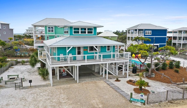 3 Bedroom/2 Bath Gulf View Home With Private Pool! in Cape San Blas