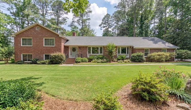 3BR Horseleg Forest Retreat Near Marshall Forest
