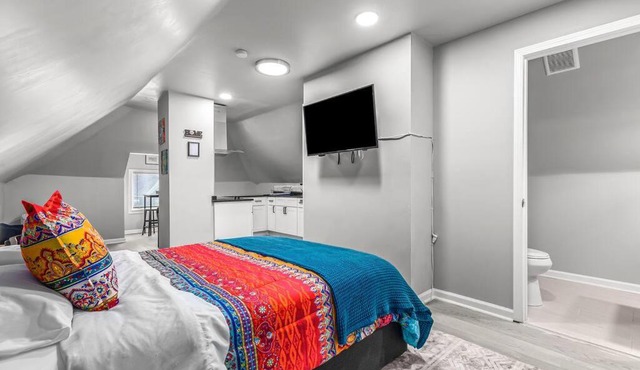 3rd Story Loft next to West Village Free Parking