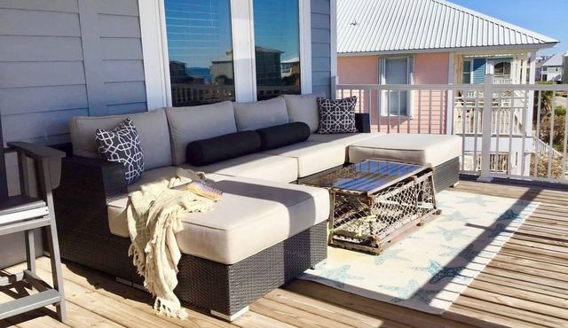 4 King Beds, Pools, Easy Beach Access