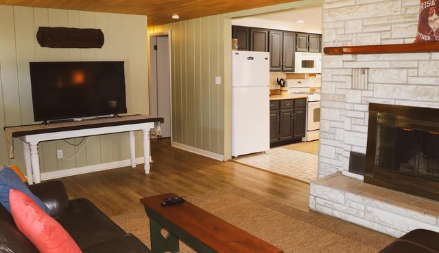 5BR, 1.5BR, Private Wooded Hide Away