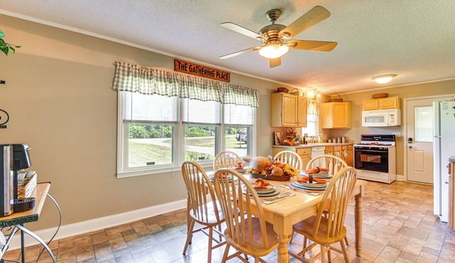 8 Mi to Clemson: Peaceful Family Home w/Yard in Seneca