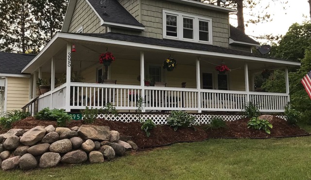 80 acre farm with an awesome view of the AuSable Valley with Hot Tub!