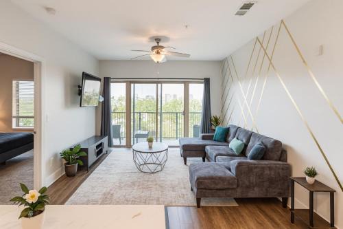 Across from UAB Spacious 2BR Retreat 3b