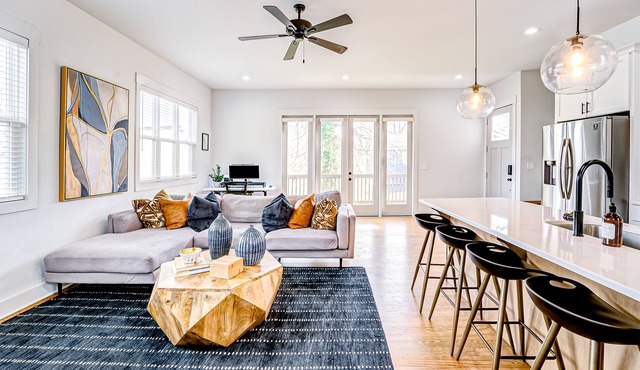 Artful escape with stylish interior, skyline views, luxe suite with WFH desk