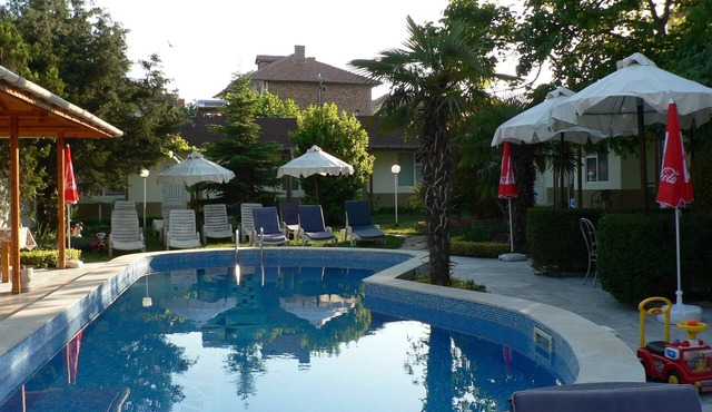 Atlantic Complex is set in Ravda, 500 meters away from the beach. in Ravda