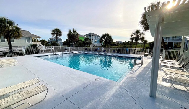 August On Sale! Great Gulf Views & Pools, Pickleball