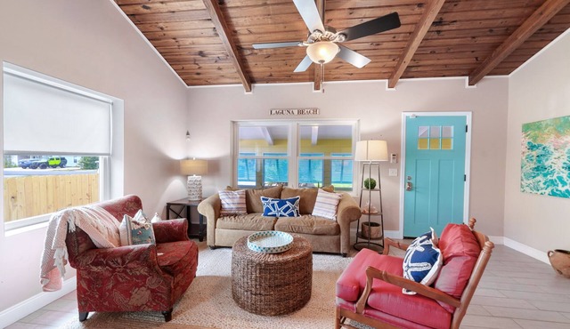 Beach Baby - Private Pool, Golf Cart Included🛺, Pet Friendly, Sleeps 8