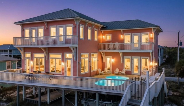 Beautiful Large Beach Front Property W/Private Pool - 6 Br 5.5 Ba