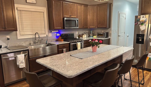 Blacksburg Getaway - minutes from campus in Blacksburg