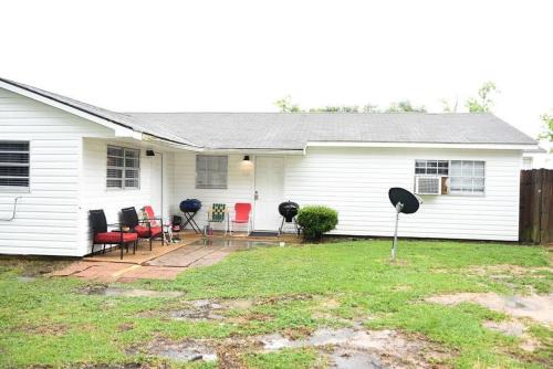 Bungalow near Main Street - #2