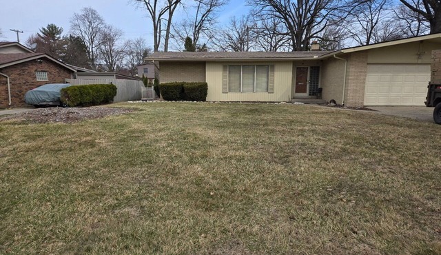 Charming 2-bedroom house with AC, WiFi in wonderful Southfield2 car