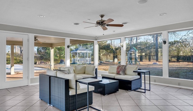 Clardy Main House | 4BR Family & Work Stay