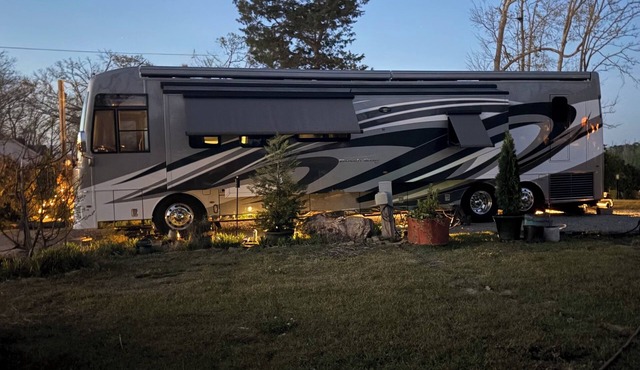 Class A RV to use for transient occupancy.or CAMPING on Lake Tuscaloosa!