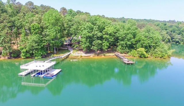 Clear Creek Escape - double decker dock, swim dock and fishing pier