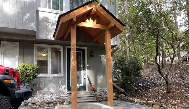 Come relax in beautiful Lake Arrowhead! Mountain Lake Escape!