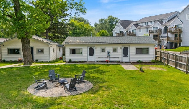 Cottage W/Lake Access Unit 3