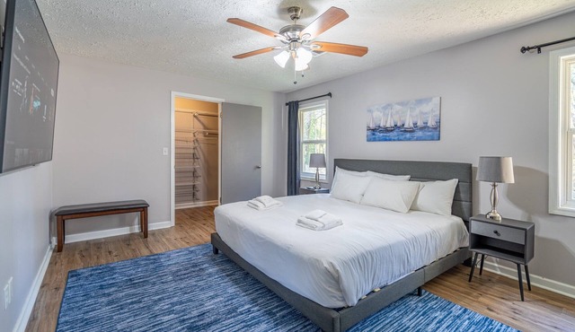 Cozy 3BR Acworth Retreat Near Downtown & Lake