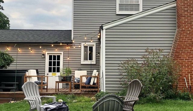 Cozy 4 bedroom home with hot tub