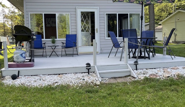 Cozy Cabin Setting - Secord Lake (kayaking) - ORV Trails & Golf Courses nearby