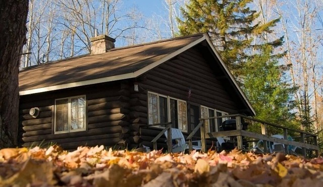 Cozy Log Cabin Rental