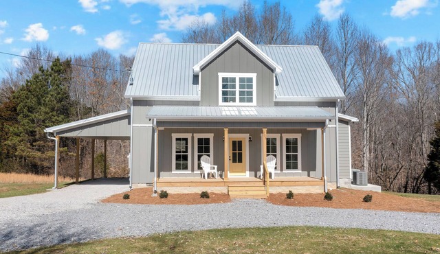 Cozy Modern Farmhouse near Normandy Lake