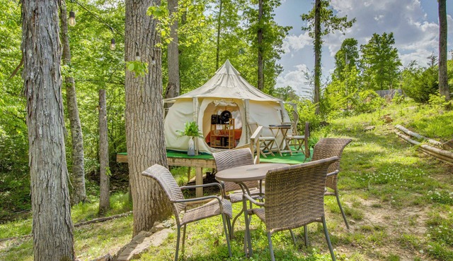 Creekside Couple's Glamping Retreat in Rogersville