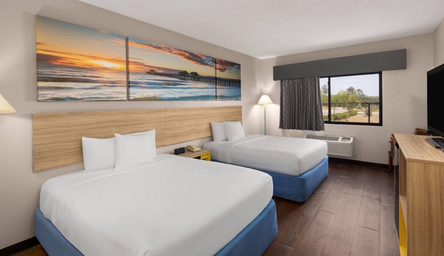 Days Inn by Wyndham Phenix City Near Fort Benning